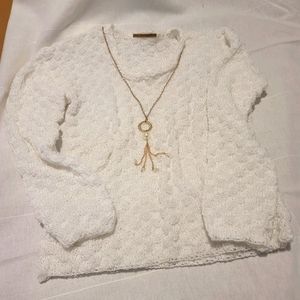PULLOVER.  Hand-knitted.  never used 🧶 // I DO NOT ACCEPT RETURNS